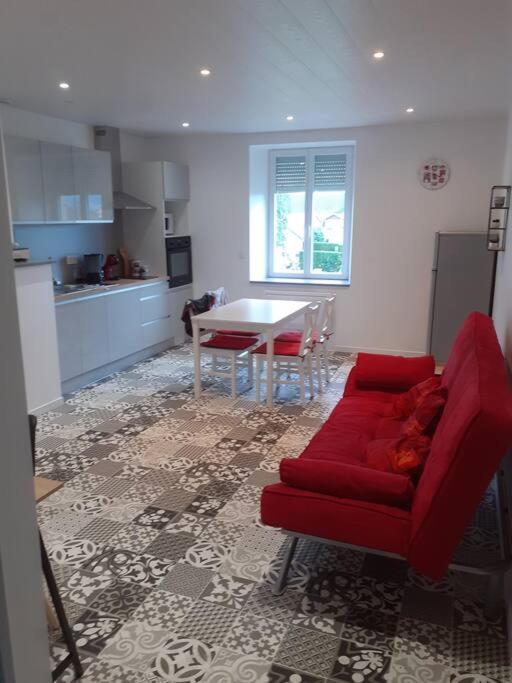 Frasne Logement Entier. Gite Les Brimbelles Buitenkant foto
