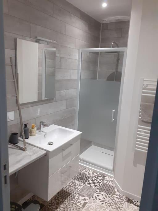 Frasne Logement Entier. Gite Les Brimbelles Buitenkant foto
